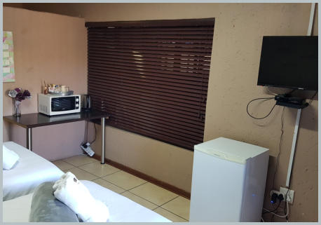 2 SIngle beds or King Size bed